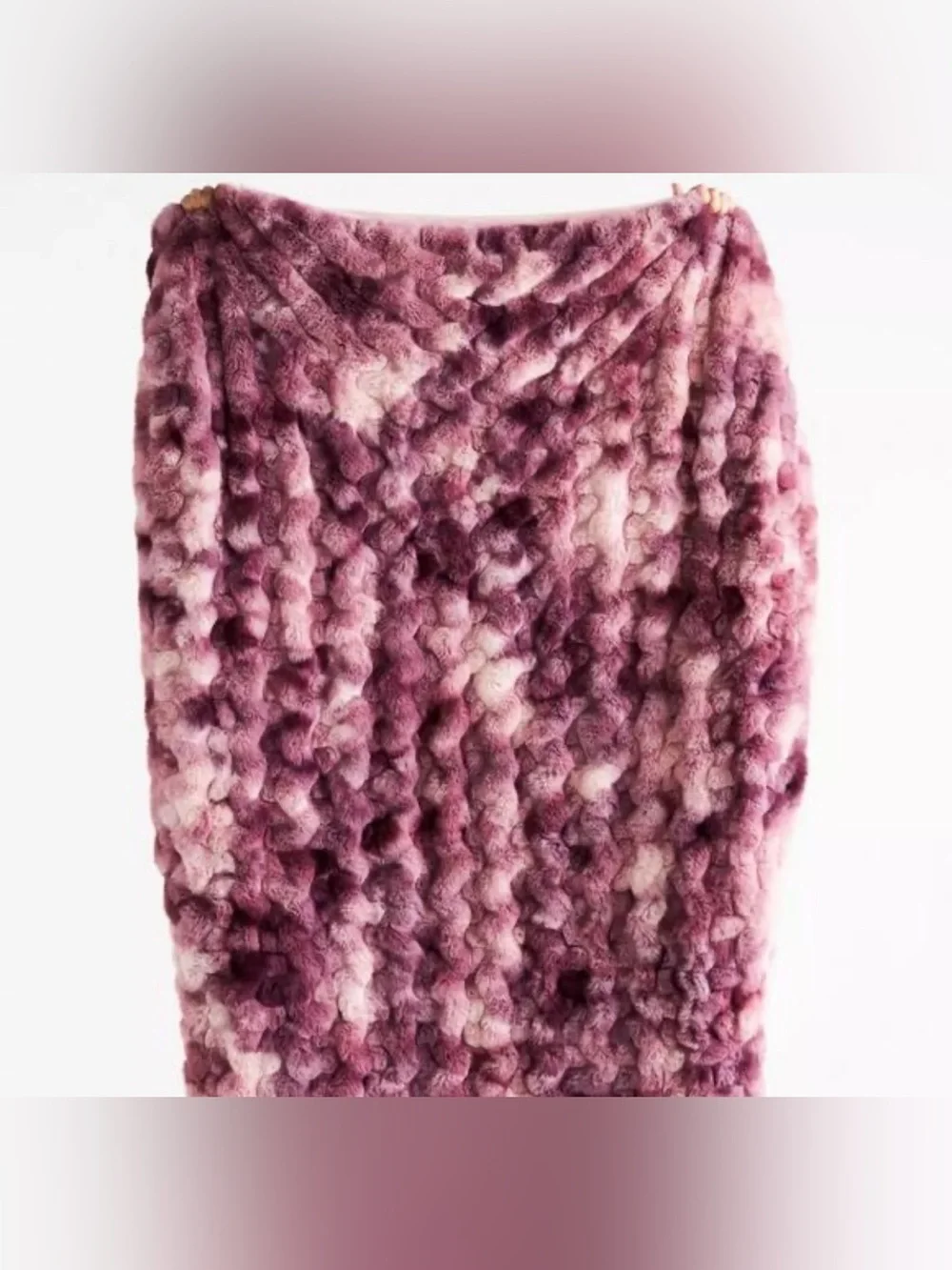 Anthropologie Luxe Faux Fur Throw Blanket in Dark Purple pink multi